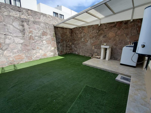 Imagen 4 de 10 de Casa Renta En Cumbres De Juriquilla Cumbres Del Lago