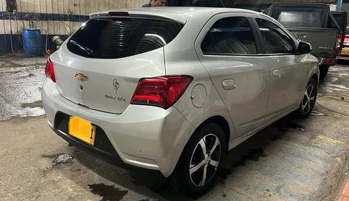 Chevrolet Onix 1.4 Ltz Mecánica