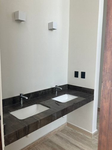 Casas En Venta En Cholul