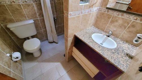 Venta Casa 5amb Con Jardín Y Terraza En Devoto