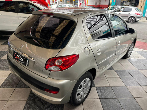 Peugeot 207 207 XR 1.4 Flex 8V 5p