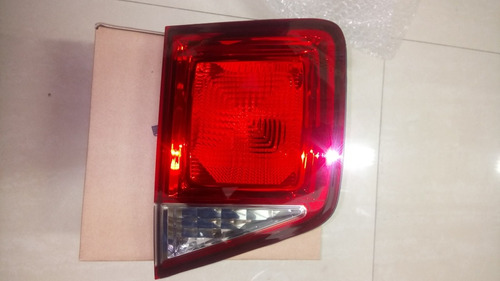 Stop De Compuerta Derecho Chevrolet Orlando Original Gm