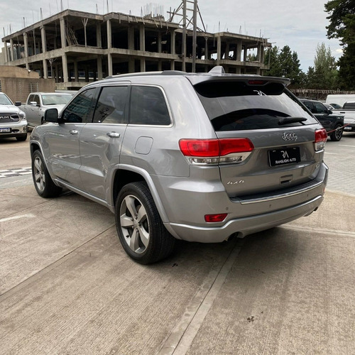Imagen 5 de 20 de Jeep Grand Cherokee 3.6 Overland 286hp At