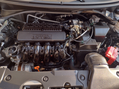 Imagen 11 de 15 de Honda Br-v 2018 1.5 Uniq Cvt