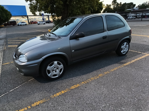 Chevrolet Corsa Classic 1.6 Gl Aa Dh