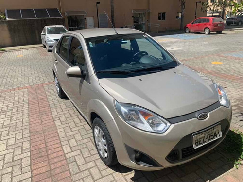 Ford Fiesta Sedan 1.6 Rocam Se Flex 4p 2014