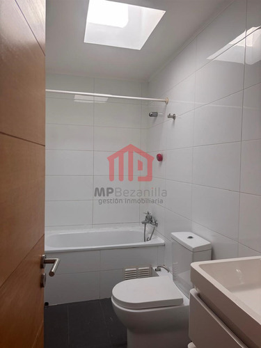 Casa En Venta De 4 Dorm. En Concón
