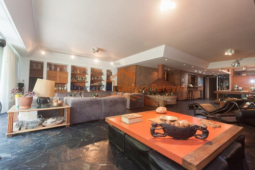 Venta De Lindisima Casa Y Local Abajo Con Garage, Jardin Y Pileta