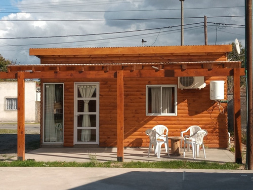 Cabaña Para 4 Personas Amplio Terreno Vista A La Laguna 