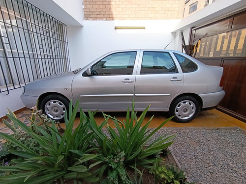 Volkswagen Polo Classic 2001 (alemán) Excelente Estado