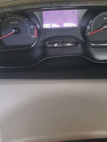 Peugeot 208 1.6 Allure Tiptronic