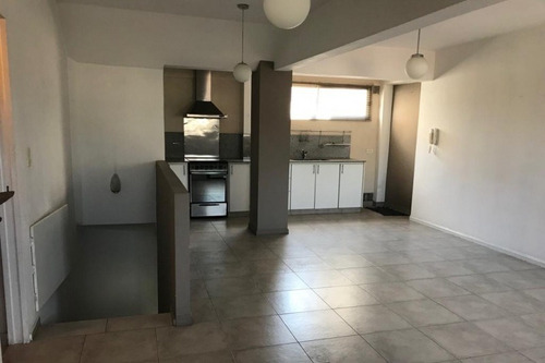 Imagen 4 de 14 de Casa Ph En Venta En Villa Luzuriaga