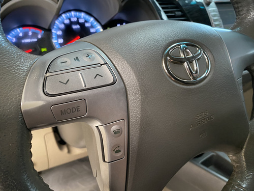 Toyota SW4 2013