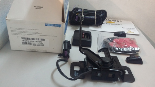Imagem 2 de 7 de Alarme Anti Furto Cobalt C/fechadura Porta Malas Gm 94757054