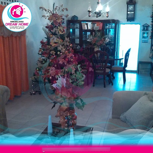Imagen 3 de 7 de Casa En Venta Sector Mamo, Catia La Mar La Guaira