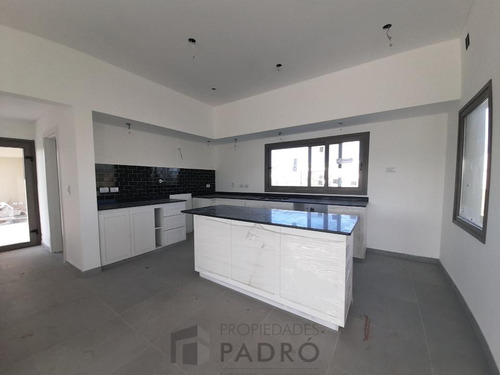 Casa En Venta A Estrenar. Uf 122. Barrio San Roque, Comarcas De Lujan