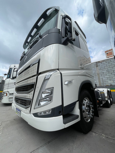 Volvo Fh 460 Globetrotter Ano 2022 6x2 Ñ Meteor Daf 480 Sway
