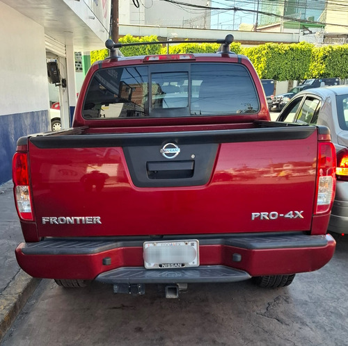 Nissan Frontier 4.0 PRO-4X V6 CREW CAB 4X4 AT