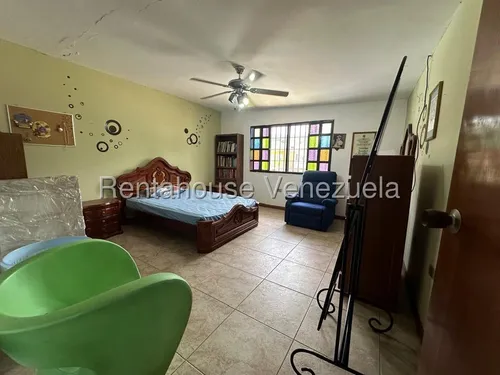 Casa En Venta Montalbán I