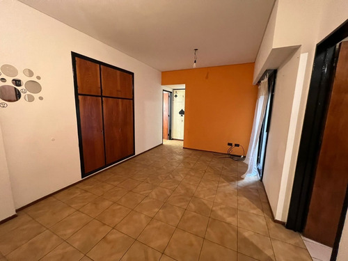 Imagen 2 de 14 de Departamento 2 Ambientes Amplios