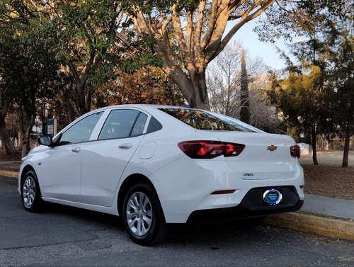 Chevrolet Onix 1.0t Ls At