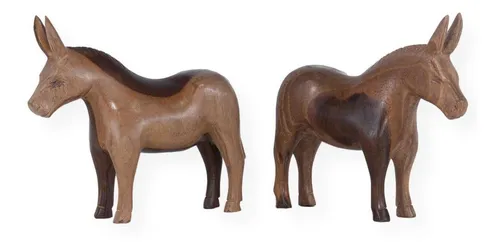 Escultura de madera recuperada: pareja de mulas (1802)