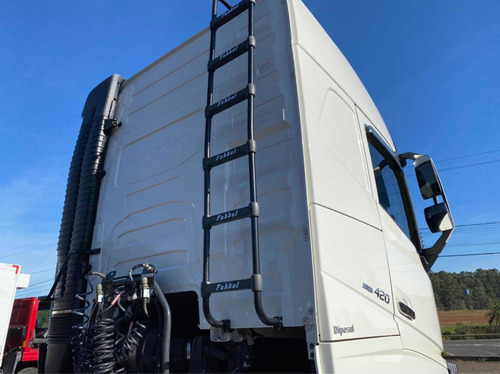 Imagem 3 de 15 de Volvo Fh 420 4x2