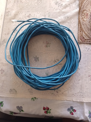 Cable Utp Azul Usado Categoría 5e (35 Mts)