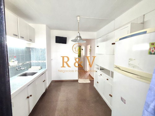 Imagen 5 de 15 de Apartamento 2 Dormitorios Con Renta En San Carlos