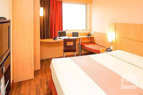 Imagem 1 de 7 de Flat À Venda No Lourdes - Código 227923 - 227923