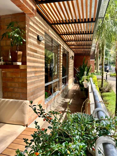 Apartamento En Venta En Loma El Chocho. Cod V12714