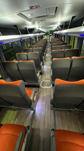 Ônibus Comil Versatile Gold Fretamentos C/ar Seminovo Ú.dono