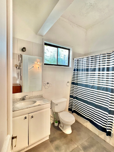 Interesante Casa En Venta En Zapallar Con Mucho Potencial