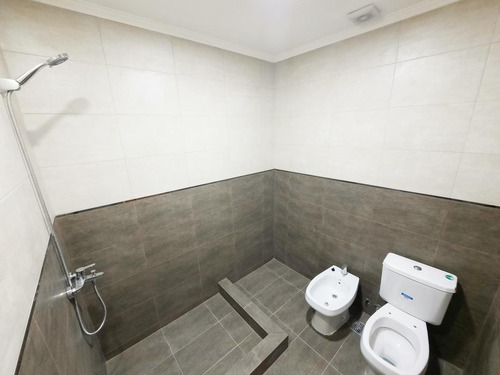Imagen 13 de 21 de Venta Departamento 3 Amb 177 M2 Valentín Alsina