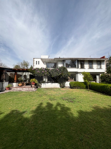 Casa En Venta En Lomas De Vista Hermosa