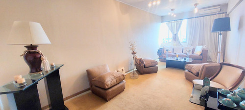 Venta Departamento 4 Ambientes En Flores. Excelente Ubicacion