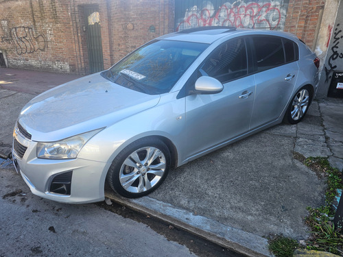Chevrolet Cruze 1.8 Ltz Mt 5 p