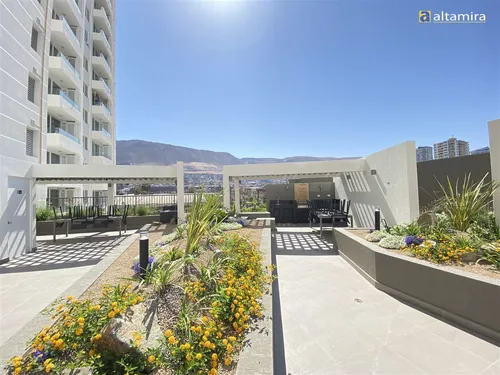 Departamento En Arriendo De 2 Dorm. En Iquique