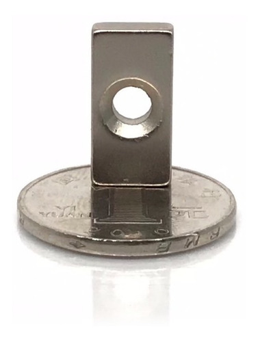 30pcs. Imã De Neodimio Retangular 20x10x4mm Com Furo - N35