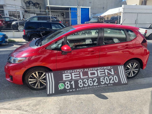 Imagen 2 de 11 de Honda Fit 2017 5p Hit L4/1.5 Aut