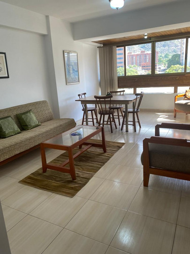 Alquiler De Lindo Apartamento En La Carlota
