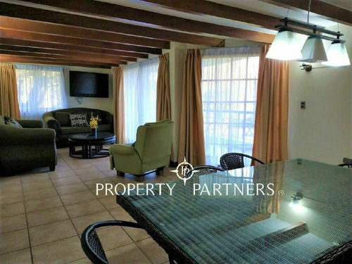 Departamento En Pucón, Con Excelente Ubicación