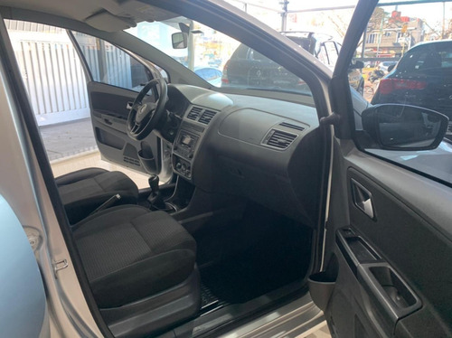 Imagen 11 de 15 de Volkswagen Suran Confortline 1.6 2017