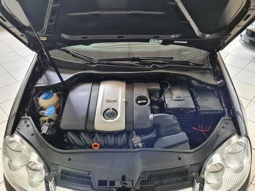 Volkswagen Jetta Variant 2.5 4p