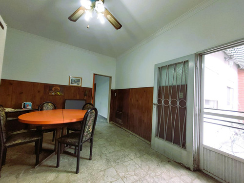 Venta Casa Planta Alta 4 Ambientes- Sarandi