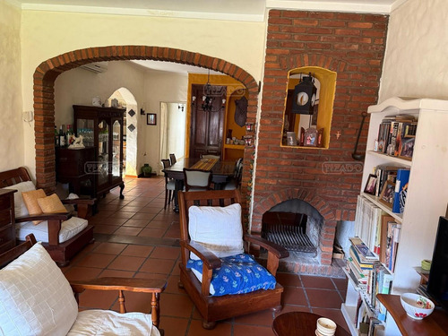 Casa Chalet En Venta En San Isidro, G.b.a. Zona Norte, Argentina