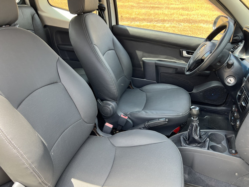 Fiat Strada 1.4 Hard Working Cab. Dupla Flex 3p