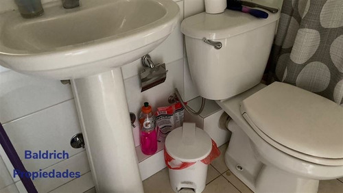 Imagen 9 de 15 de Depto En Venta De 2 Dorm 2 Baños Con Estac. En Santiago