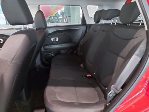 Imagen 8 de 14 de Kia Soul 1.6 Lx At 2019