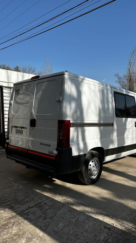 Peugeot Boxer 2.3 330m Confort Hdi Larga